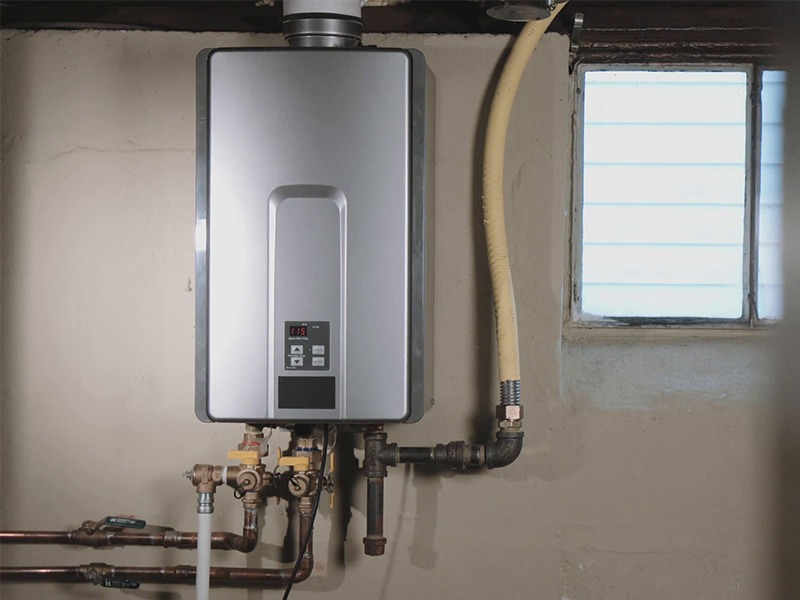 water heater plumbing pipes